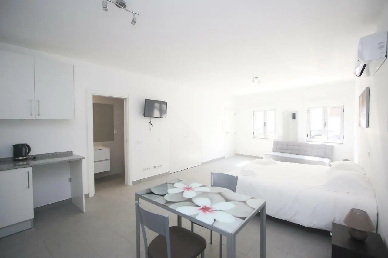Guest House Lovely Swan Lagos
