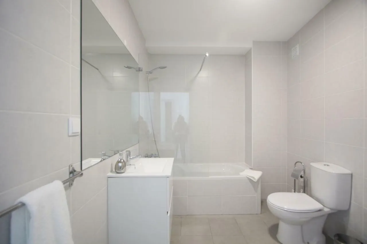 Guest House Lovely Swan Λάγος