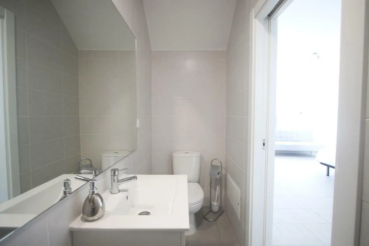Guest House Lovely Swan Λάγος 3*,